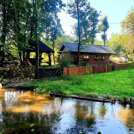Jurajska Sielanka - Domek Nad Rzeczka Pradla Esterno foto